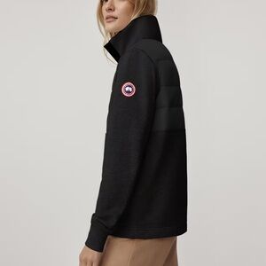 Canada goose women’s pullover. Size M. Worn 1x.